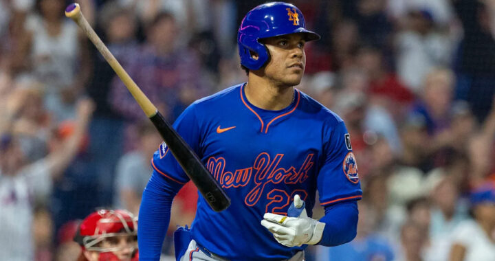 Mets break 7-game losing streak with MLB record-tying 7 solo homers, 2 from Juan Soto, in win over Phillies