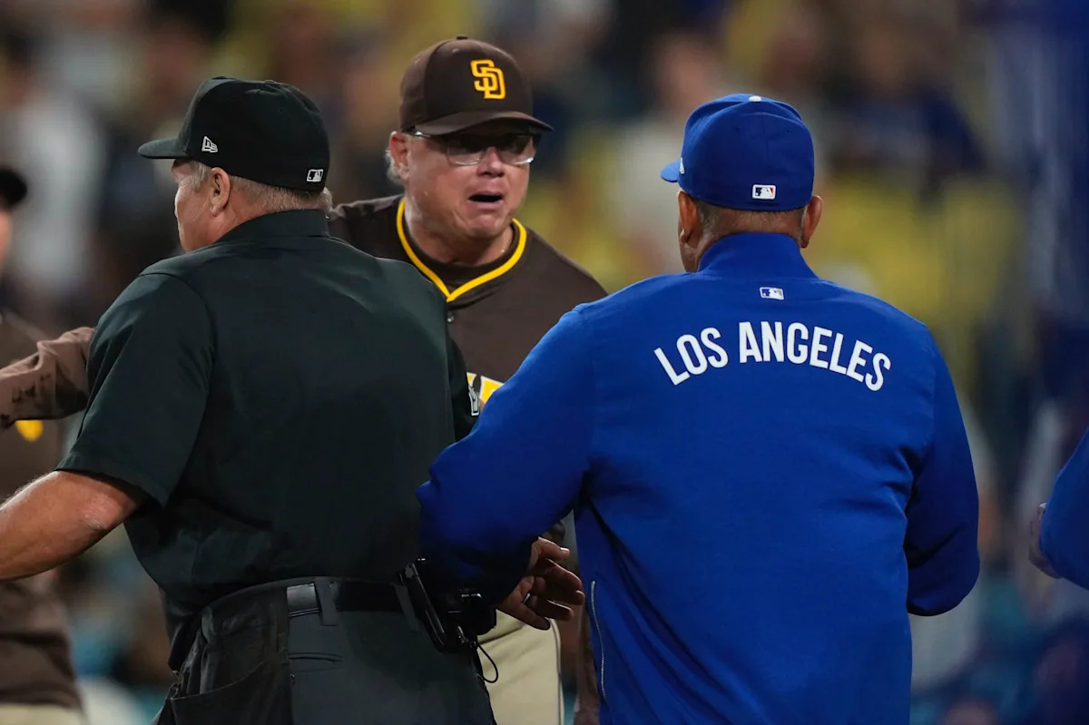 Reliever Robert Suarez, managers Mike Shildt, Dave Roberts suspended after Dodgers-Padres brawl, Shohei Ohtani HBP