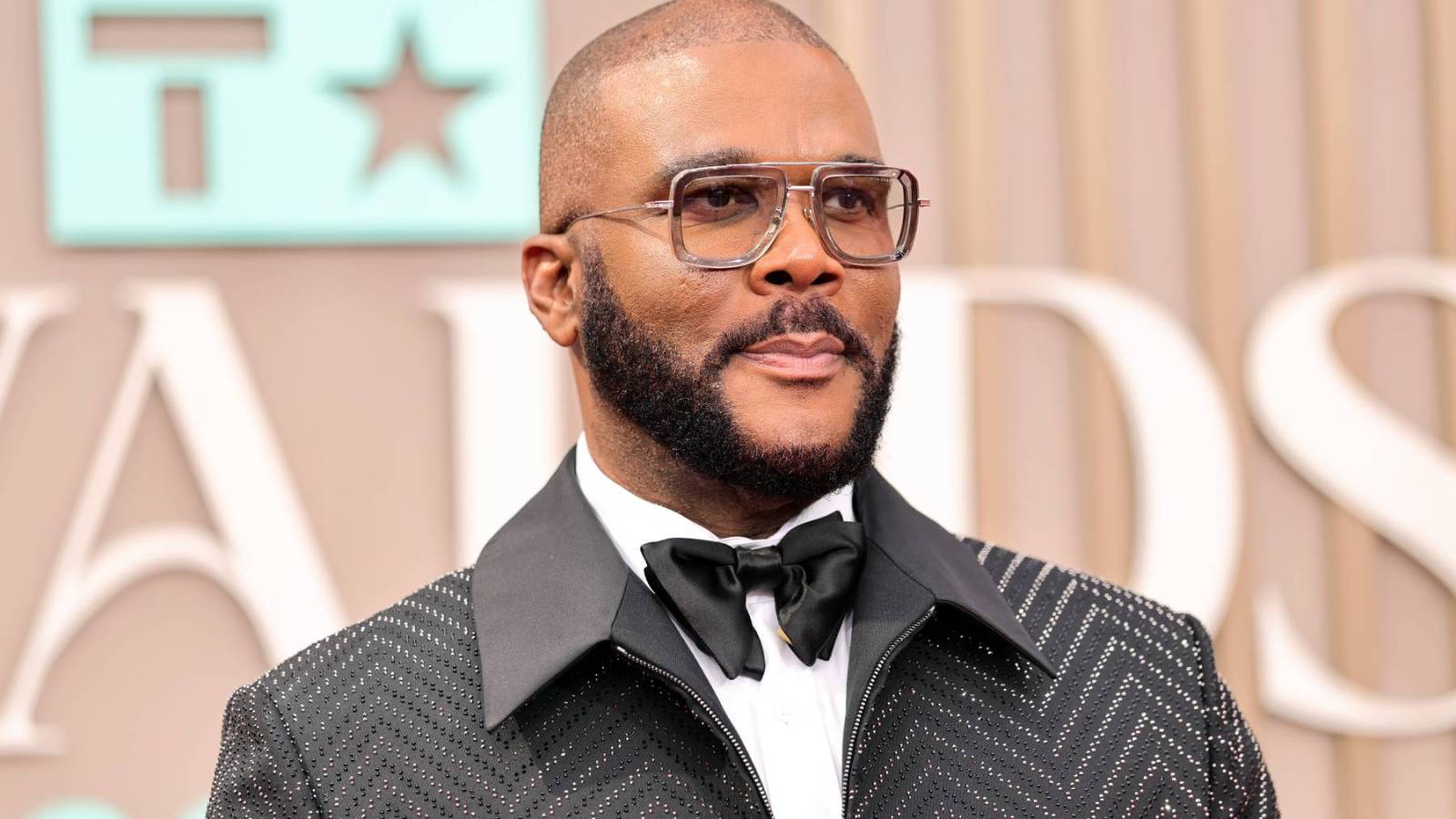 Tyler Perry Sued for Alleged Sexual Assault by ‘The Oval’ Actor News